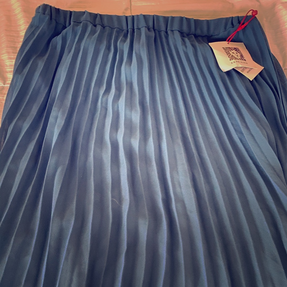 Anne Klein Women's Long Pleated Skirt XXS